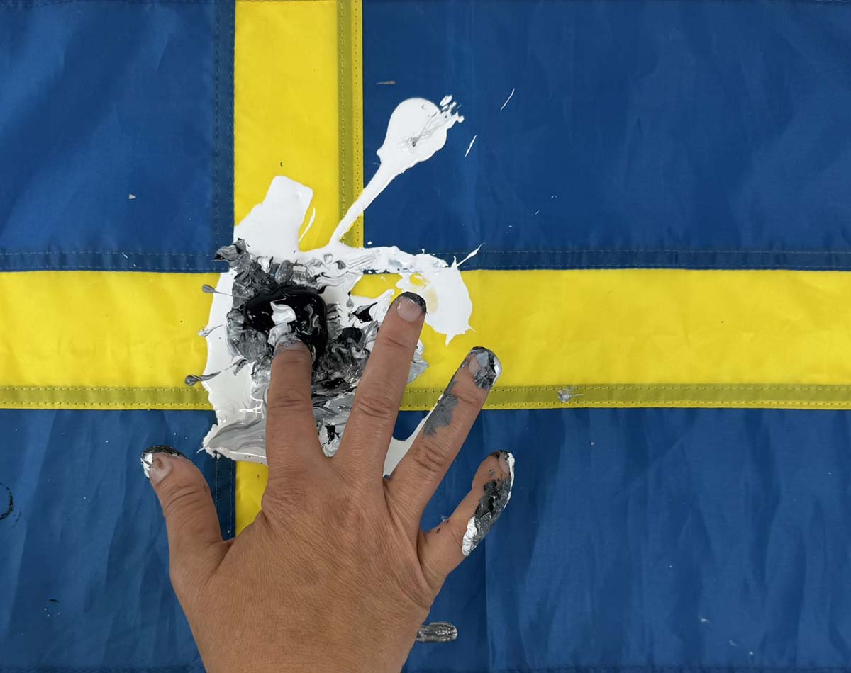 Curated by Linus Ersson 